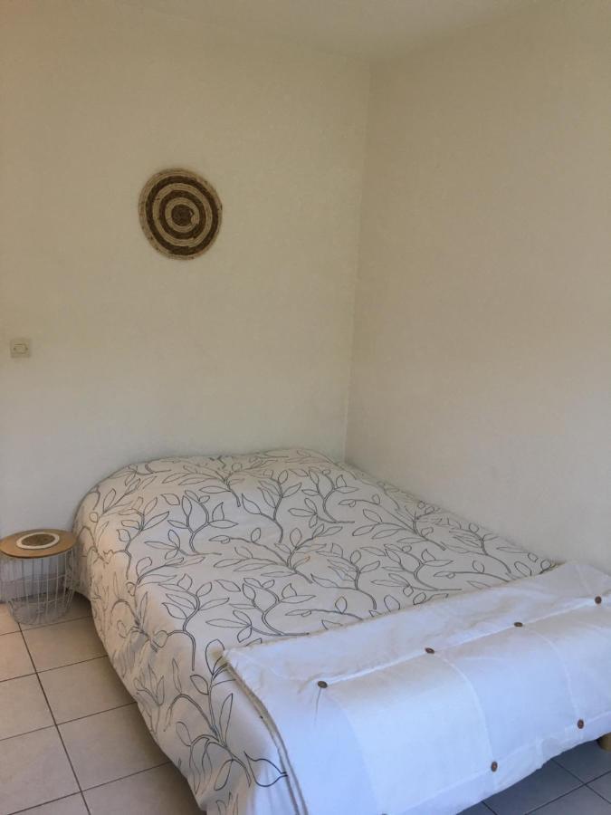 De La Clape A La Mer Mon Petit Pavillon Labellise - F2- Piscine Commune - Wifi Gratuit- Parking Prive - Arrivee Autonome - 800 M Plage - Grande Terrasse Abritee Vent - Saint-Pierre-la-Mer  Εξωτερικό φωτογραφία